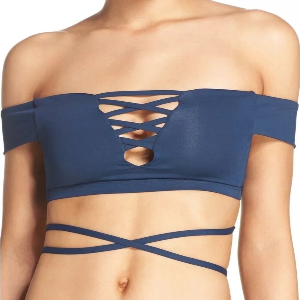 Frankie’s bikini top
